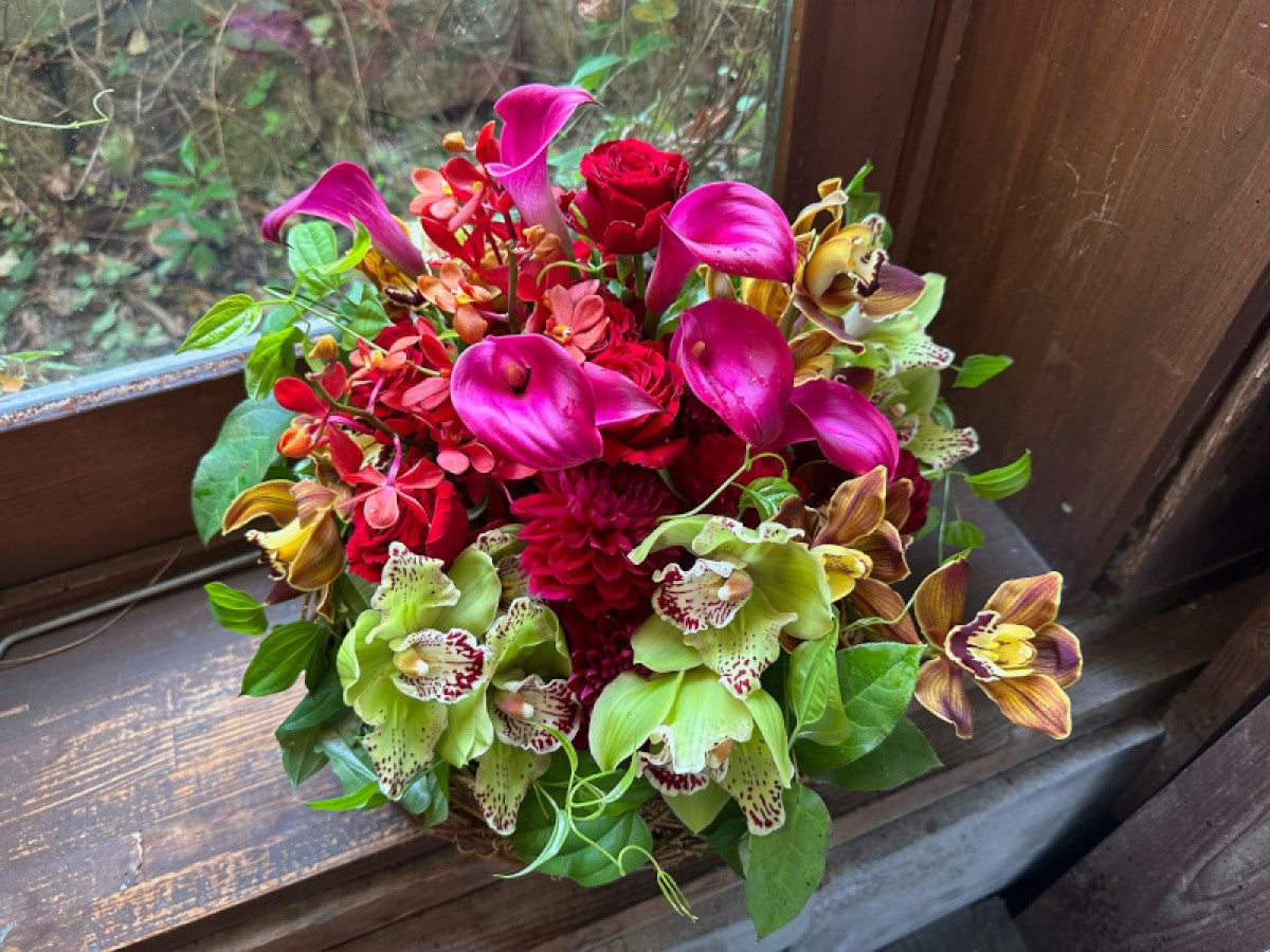 お任せ秋色アレンジメント(濃いピンク)古希のお祝いやお誕生日プレゼントに!