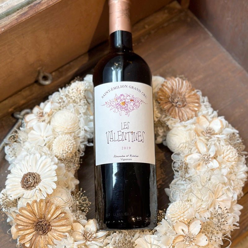 成人 結婚祝いプレゼントに!天使がハートをかかえてるかわいいラベルのワインとドライフラワーリースのセット