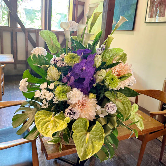 お中元、お盆のお花にお勧め！夏を彩るフラワーアレンジメント